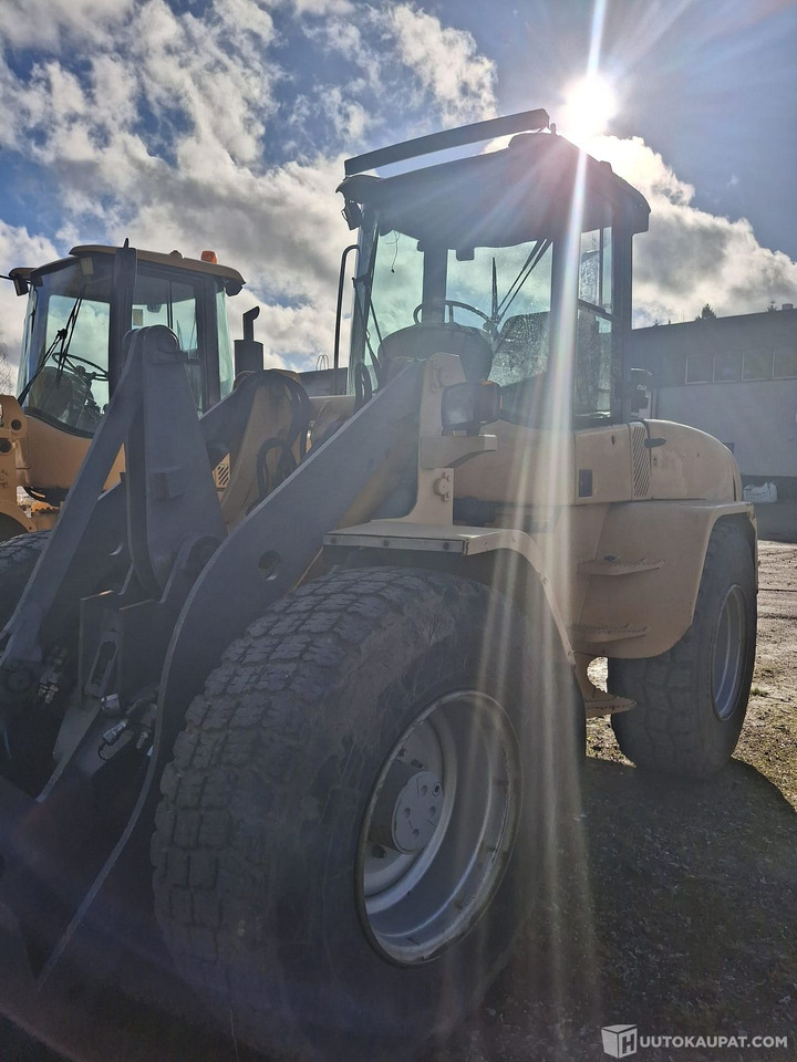 Pyöräkuormaaja Volvo L40 D, vuosimalli 1999, Nurmijärvi - Wheel loader: picture 3 Pyöräkuormaaja Volvo L40 D, vuosimalli 1999, Nurmijärvi - Wheel loader: picture 3