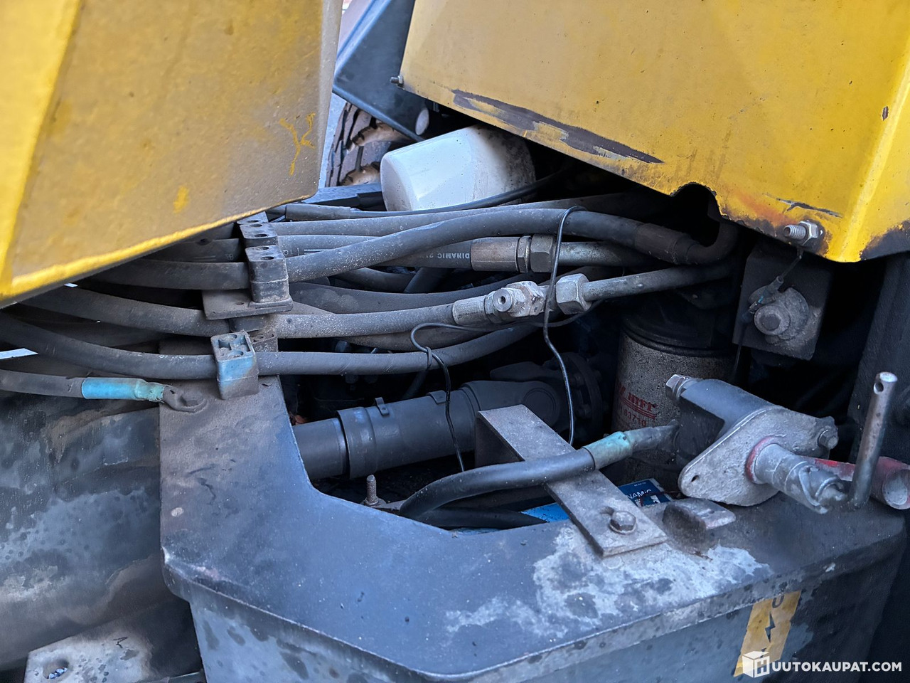 Wheel loader Wille 665, 1996 property tractor — Finland's first Wille 655, Valkeakoski: picture 19 Wheel loader Wille 665, 1996 property tractor — Finland's first Wille 655, Valkeakoski: picture 19