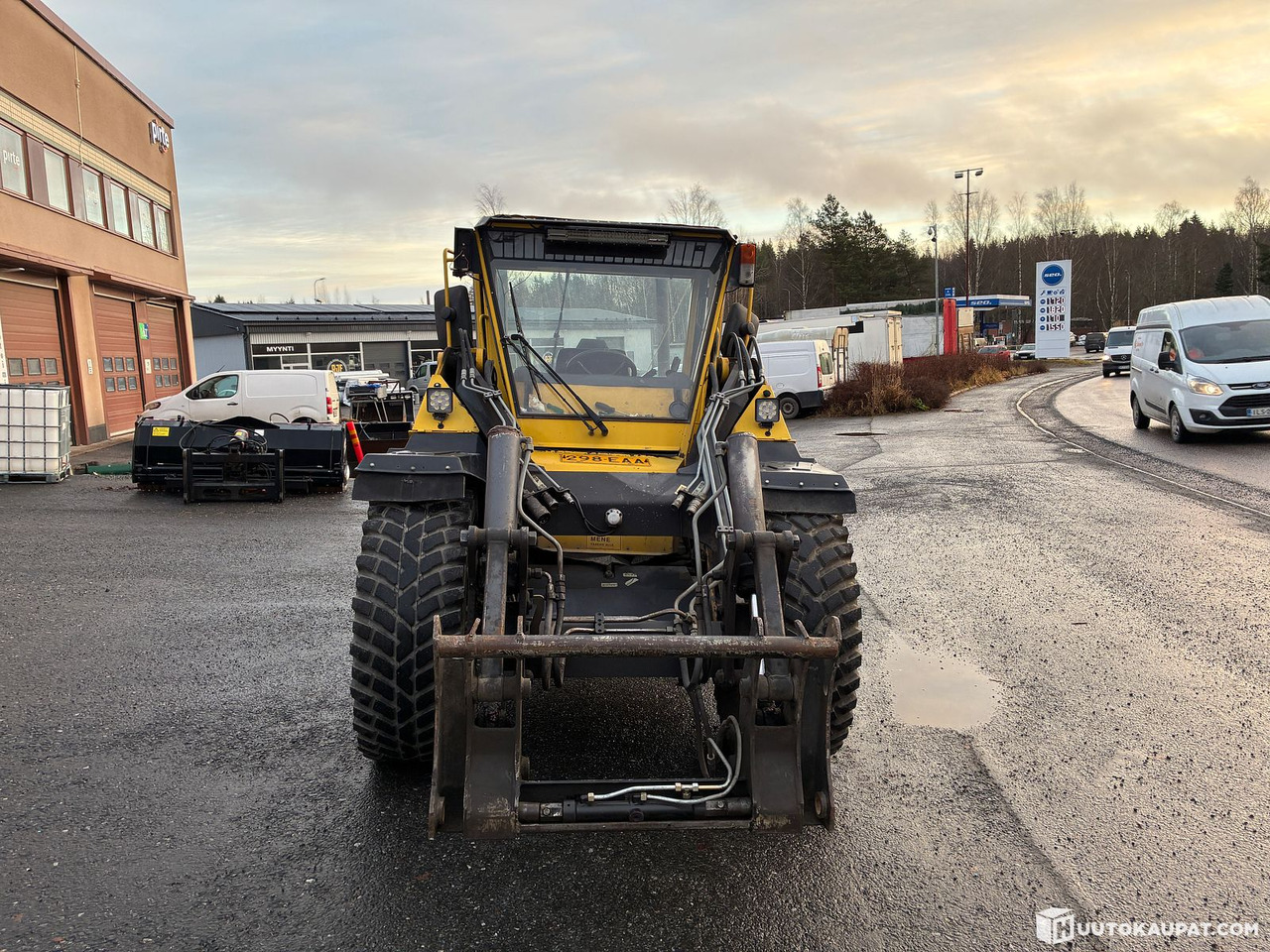 Wheel loader Wille 665, 1996 property tractor — Finland's first Wille 655, Valkeakoski: picture 7 Wheel loader Wille 665, 1996 property tractor — Finland's first Wille 655, Valkeakoski: picture 7