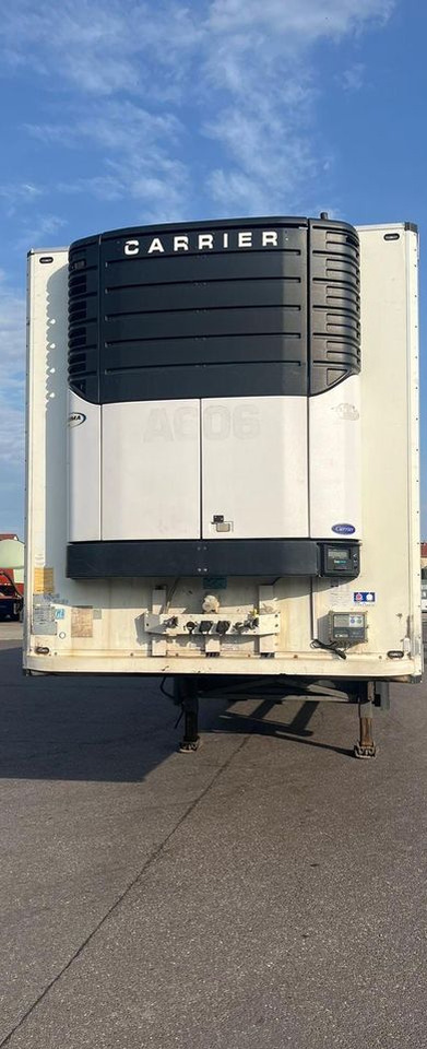 Schmitz Cargobull CARRIER MAXIMA 1300 / WINDA / DOPPEL STOCK / ŚCIANA GRODZIOWA / BELKI / PODNOSZONA OŚ / z Niemiec / TOP STAN 2011/ CARRIER CHŁODNIA CHLODNIA LODÓWKA PODWÓJNY ZAŁADUNEK PIĘTROWA - Refrigerator semi-trailer: picture 4 Schmitz Cargobull CARRIER MAXIMA 1300 / WINDA / DOPPEL STOCK / ŚCIANA GRODZIOWA / BELKI / PODNOSZONA OŚ / z Niemiec / TOP STAN 2011/ CARRIER CHŁODNIA CHLODNIA LODÓWKA PODWÓJNY ZAŁADUNEK PIĘTROWA - Refrigerator semi-trailer: picture 4
