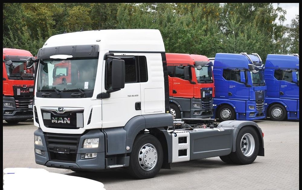 MAN TGS 18.420 2019 NAUKA JAZDY POLIFT ELKA AUTOMAT 4x2 STANDARD 315/70r22.5 SUPER STAN TGX 470 460 420 430 500 510 400 360 410 - Tractor unit: picture 1 MAN TGS 18.420 2019 NAUKA JAZDY POLIFT ELKA AUTOMAT 4x2 STANDARD 315/70r22.5 SUPER STAN TGX 470 460 420 430 500 510 400 360 410 - Tractor unit: picture 1