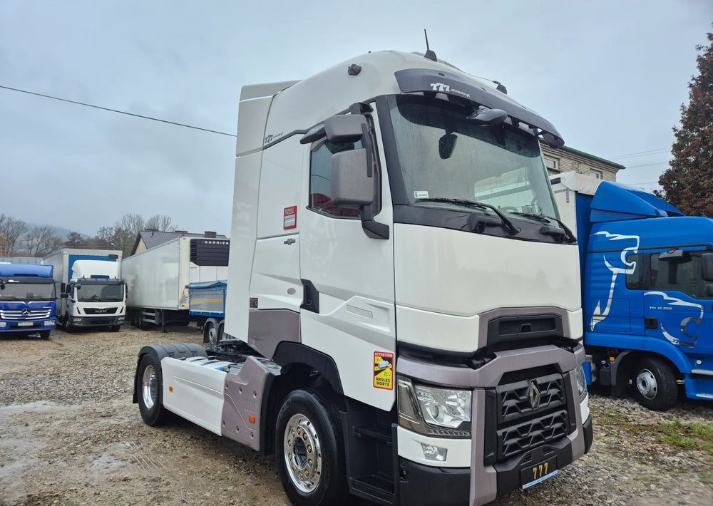 Renault HIGH GAMA T480 2019 SALON PL VIN: KD ! 13l STANDARD STANDARD / KLIMA POSTOJOWA / FULL OPCJA / T520 T440 / TOP STAN GAMA T - Tractor unit: picture 4 Renault HIGH GAMA T480 2019 SALON PL VIN: KD ! 13l STANDARD STANDARD / KLIMA POSTOJOWA / FULL OPCJA / T520 T440 / TOP STAN GAMA T - Tractor unit: picture 4