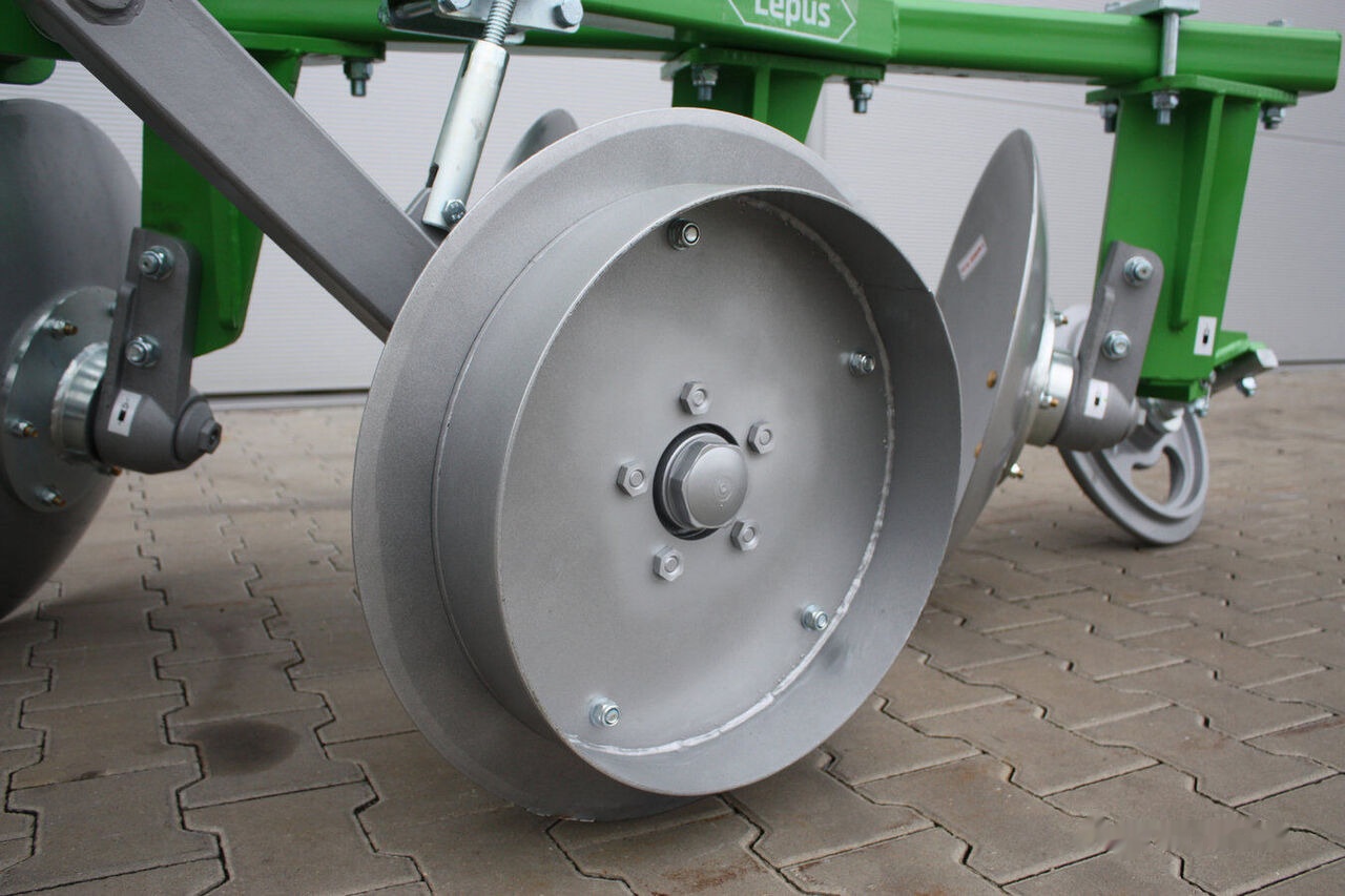 Bomet U040/2 1,2m, 4 talerzowy Lepus - Plow: picture 5 Bomet U040/2 1,2m, 4 talerzowy Lepus - Plow: picture 5