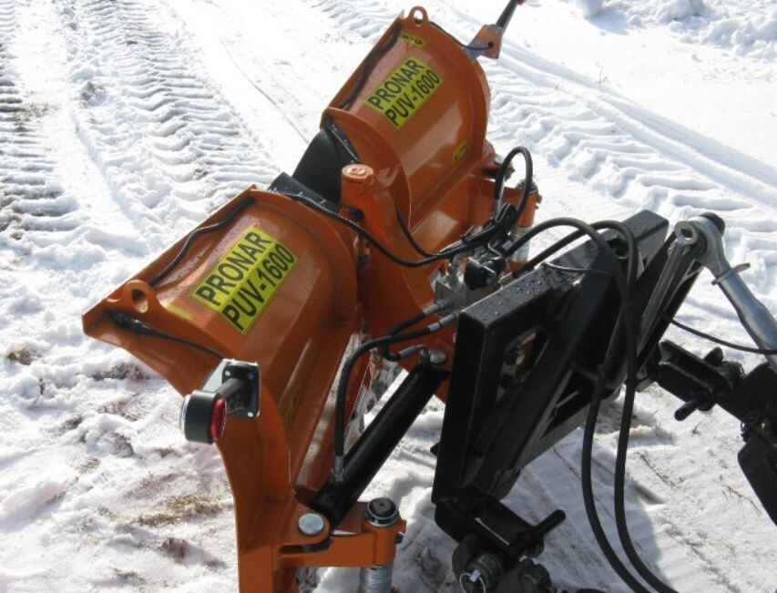 Pronar PUV-1600 - Snow plough: picture 4 Pronar PUV-1600 - Snow plough: picture 4