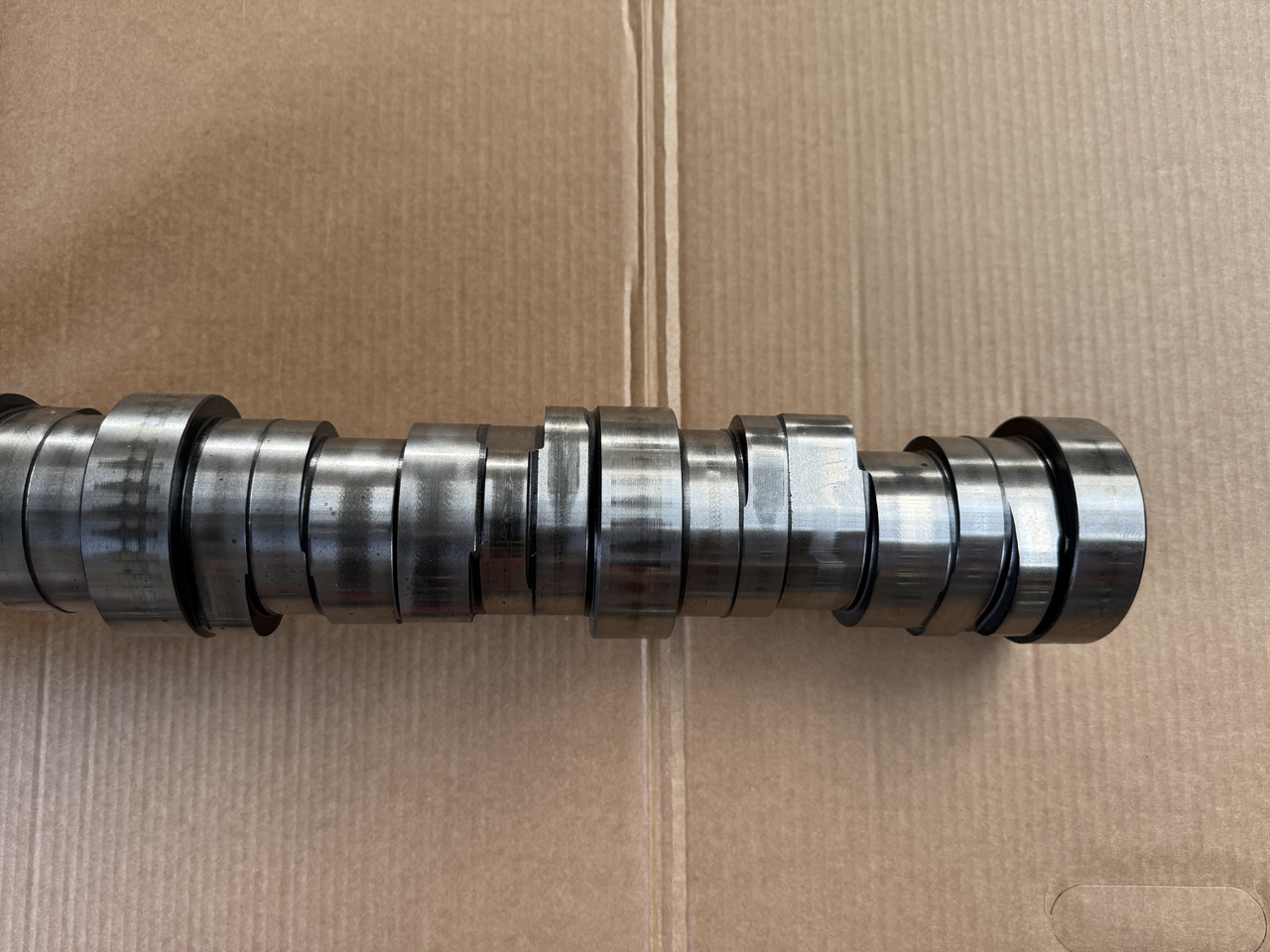 Mercedes Actros MP 2 MP 3 - Camshaft: picture 5 Mercedes Actros MP 2 MP 3 - Camshaft: picture 5