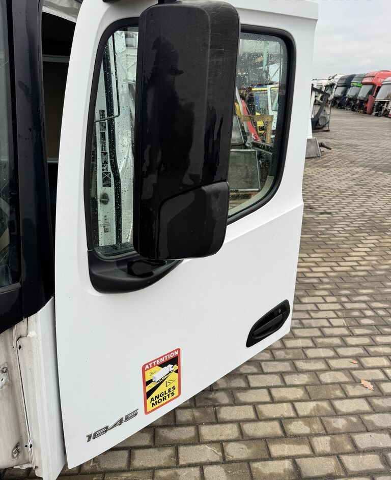 Mercedes-Benz ACTROS MP 4 LEWE truck - Door and parts for Truck: picture 2 Mercedes-Benz ACTROS MP 4 LEWE truck - Door and parts for Truck: picture 2