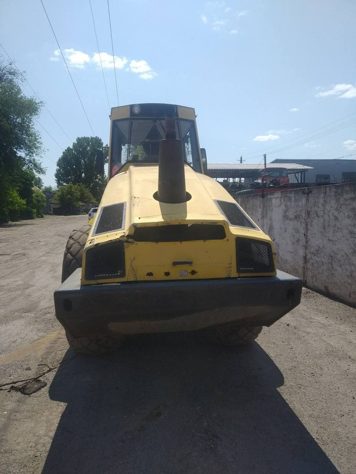BOMAG BW 216 DH-4 - Compactor: picture 5 BOMAG BW 216 DH-4 - Compactor: picture 5