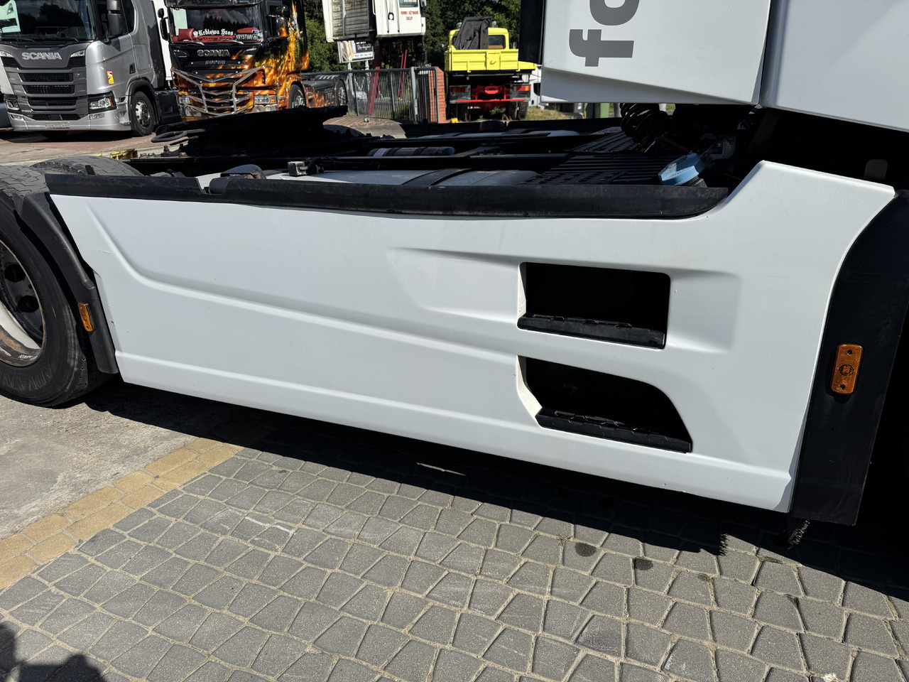 Ford F-Max - Aerodynamics/ Spoiler: picture 2 Ford F-Max - Aerodynamics/ Spoiler: picture 2