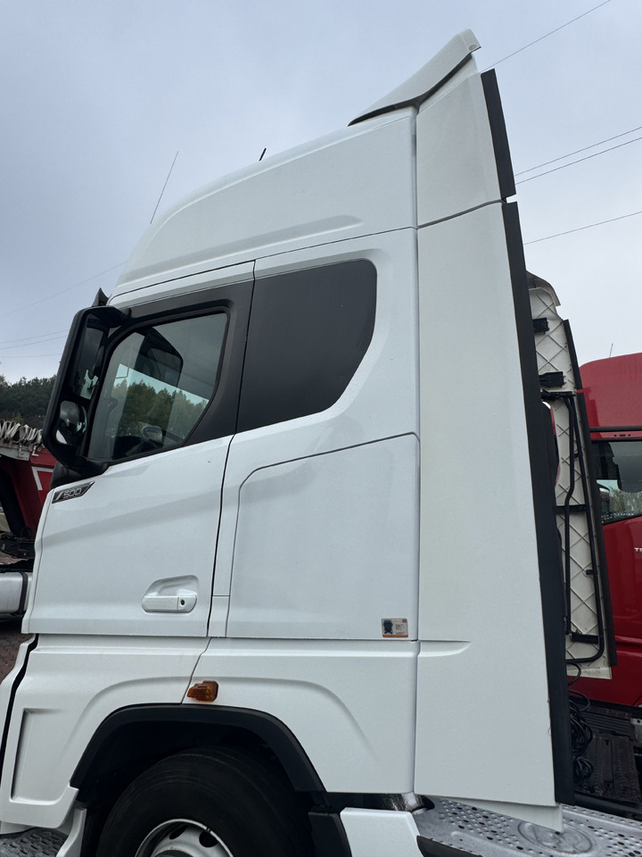 Ford F-Max - Cab: picture 4 Ford F-Max - Cab: picture 4