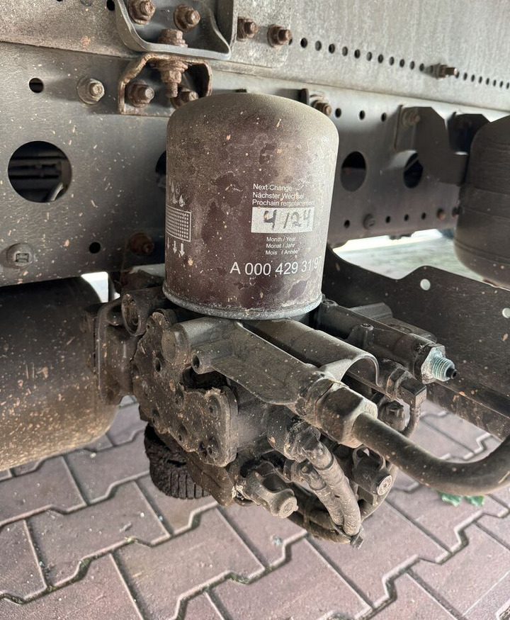 Mercedes-Benz ACTROS MP 4 ATEGO ANTOS - Brake parts for Truck: picture 1 Mercedes-Benz ACTROS MP 4 ATEGO ANTOS - Brake parts for Truck: picture 1