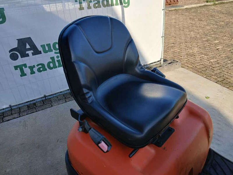 Kubota U10-3 - Mini excavator: picture 2 Kubota U10-3 - Mini excavator: picture 2