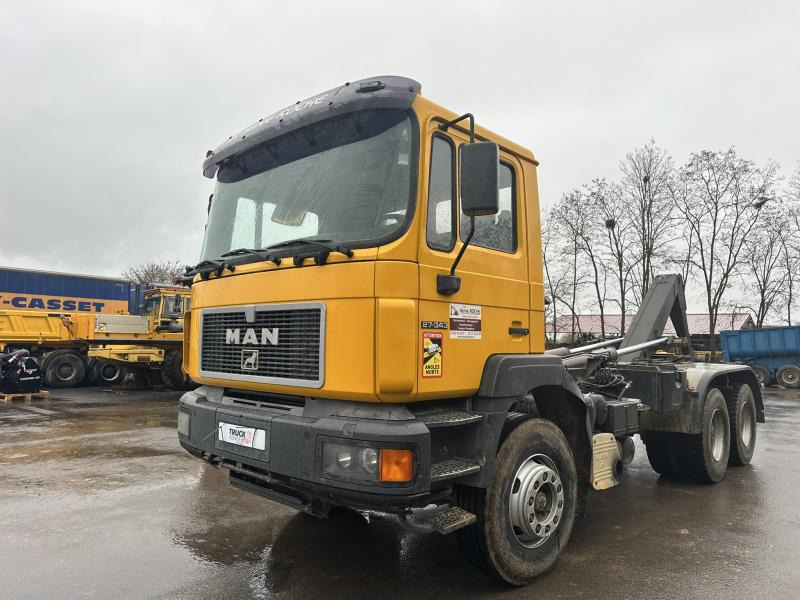 MAN 27-343 - Hook lift truck: picture 2 MAN 27-343 - Hook lift truck: picture 2