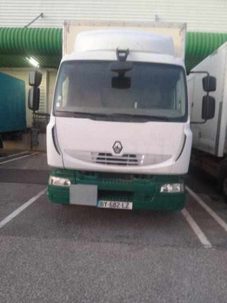 Renault Midlum 270 - Box truck: picture 1 Renault Midlum 270 - Box truck: picture 1