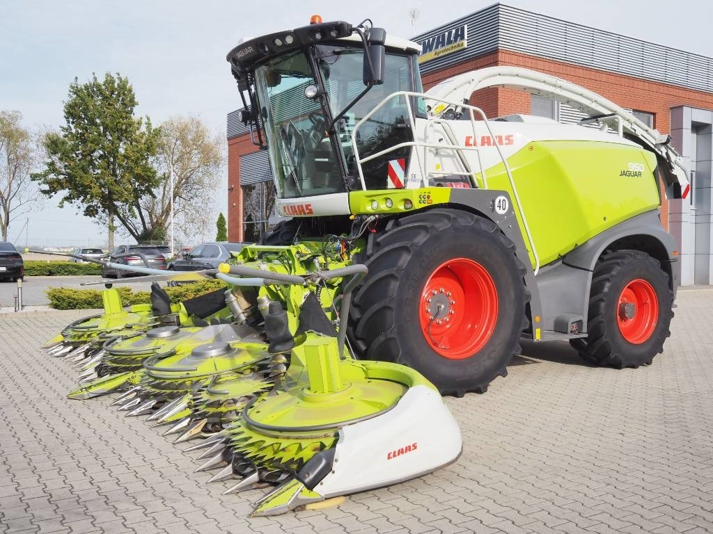 Claas Jaguar 950 4x4 + Orbis 750 - Forage harvester: picture 5 Claas Jaguar 950 4x4 + Orbis 750 - Forage harvester: picture 5