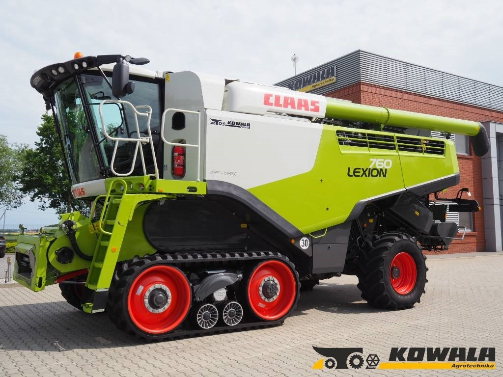 Claas Lexion 760TT + V930 - Combine harvester: picture 1 Claas Lexion 760TT + V930 - Combine harvester: picture 1