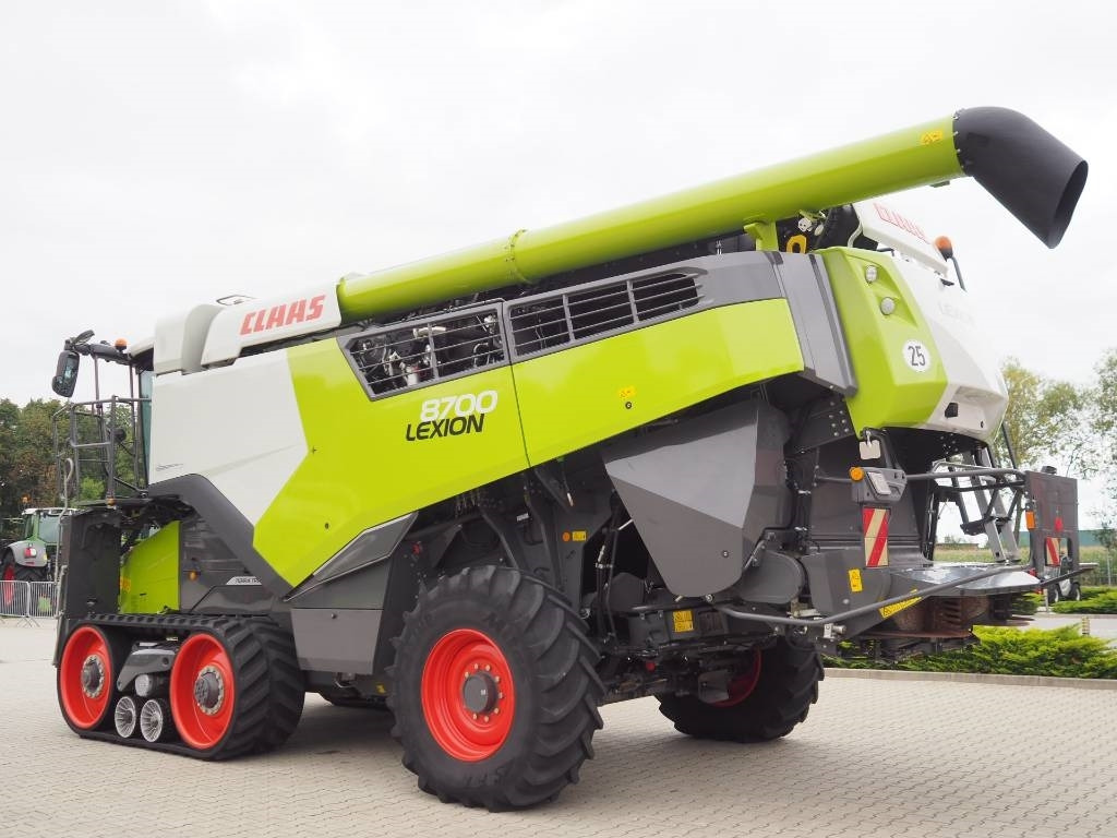 Claas Lexion 8700TT + V1080 Threshing drum drive, 2-stag - Combine harvester: picture 2 Claas Lexion 8700TT + V1080 Threshing drum drive, 2-stag - Combine harvester: picture 2