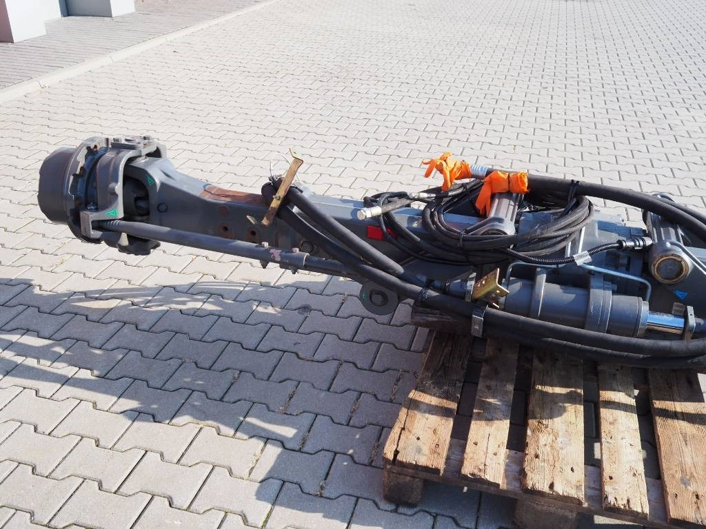 Claas Lexion NAF rear driving axle / 4x4  - Track for Agricultural machinery: picture 2 Claas Lexion NAF rear driving axle / 4x4  - Track for Agricultural machinery: picture 2