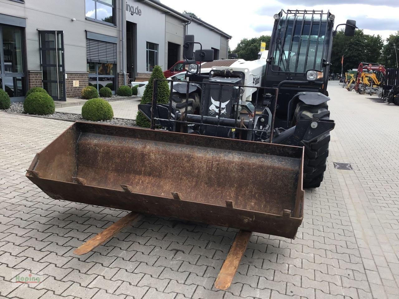 Bobcat T36120SL - Telescopic handler: picture 3 Bobcat T36120SL - Telescopic handler: picture 3