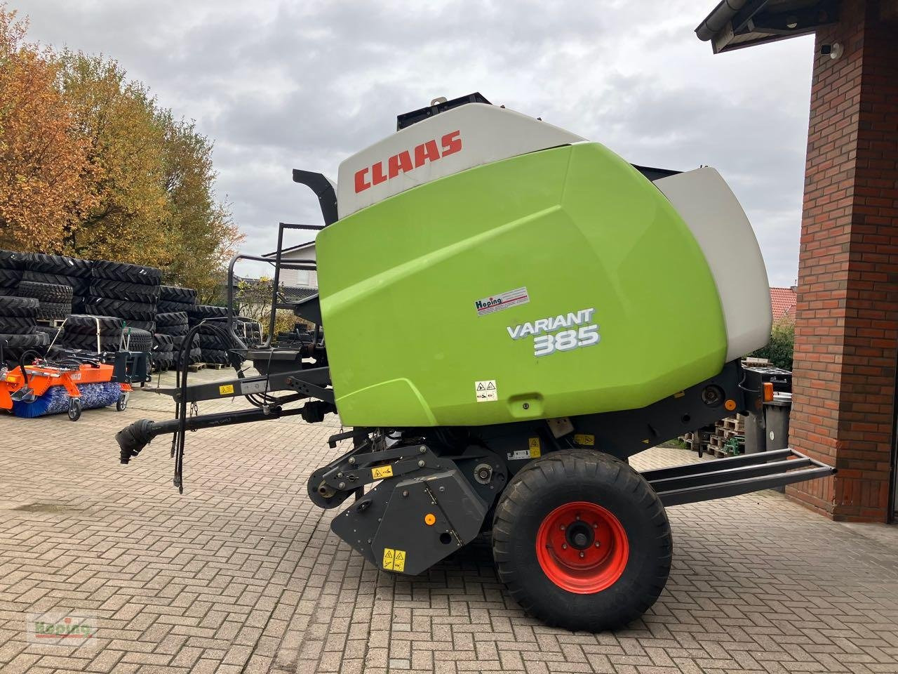 CLAAS Variant 385 - Round baler: picture 4 CLAAS Variant 385 - Round baler: picture 4