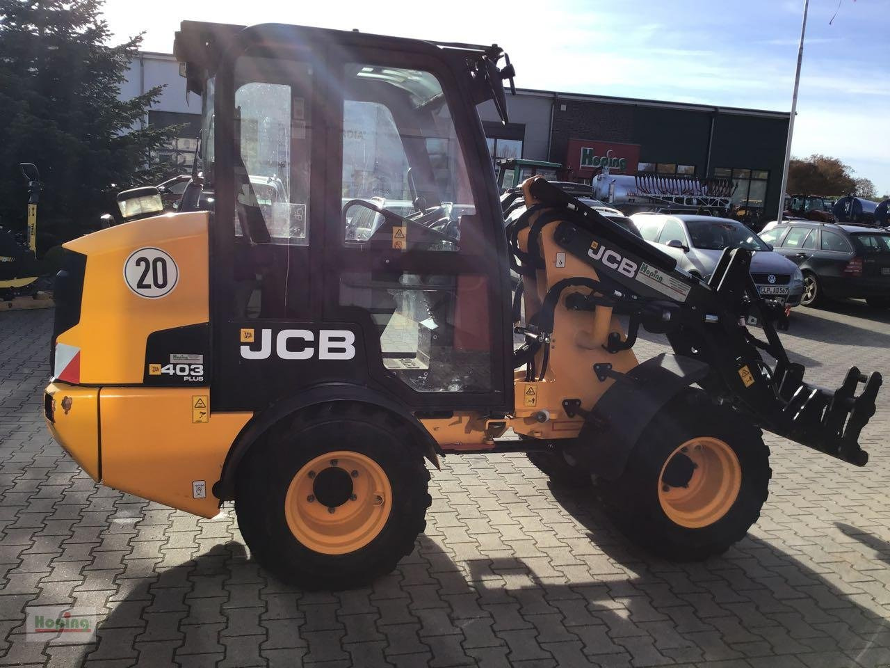 JCB 403 PLUS - Compact loader: picture 4 JCB 403 PLUS - Compact loader: picture 4