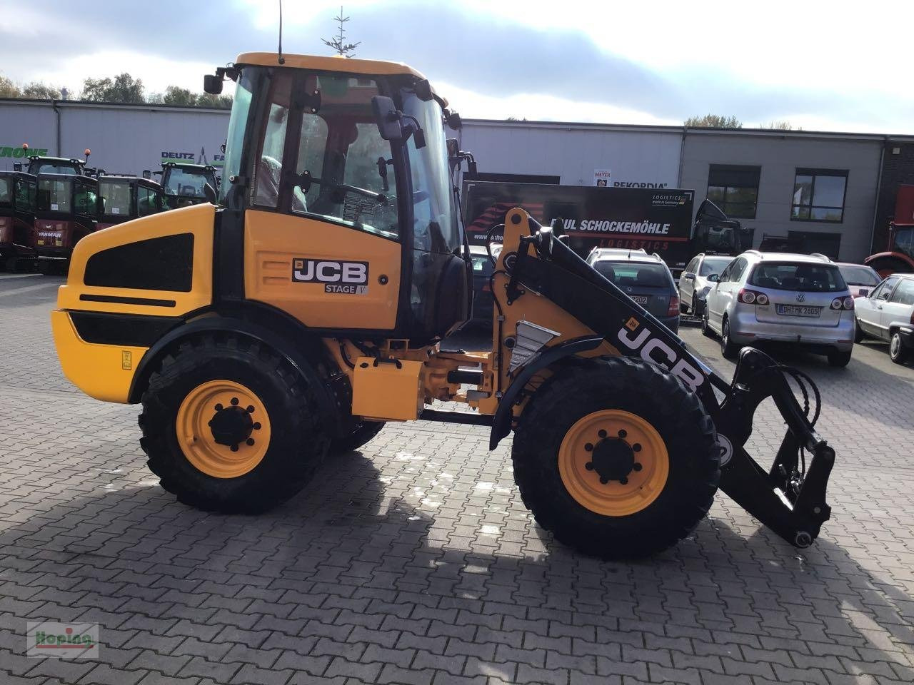 JCB 409 (40 km/h) - Wheel loader: picture 3 JCB 409 (40 km/h) - Wheel loader: picture 3