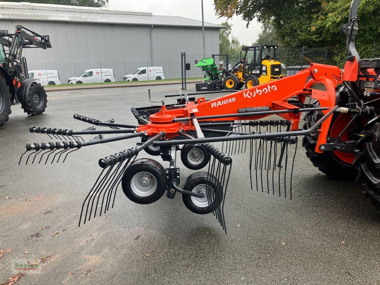 Kubota RA1035 - Tedder/ Rake: picture 3 Kubota RA1035 - Tedder/ Rake: picture 3