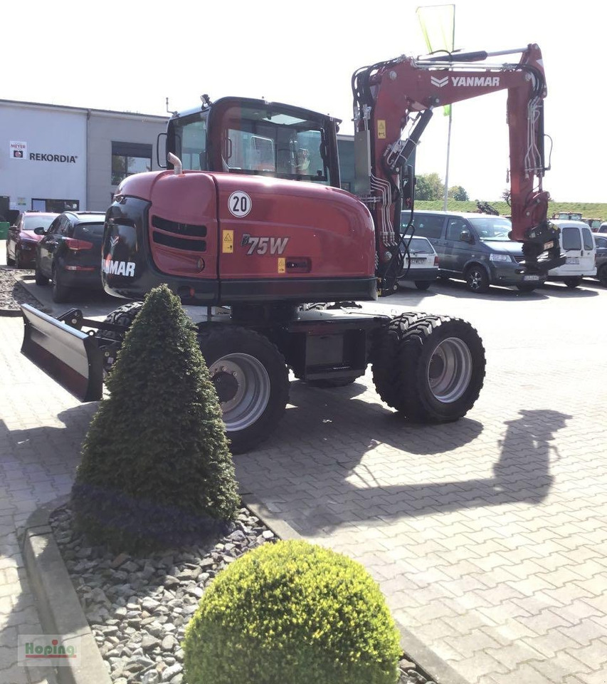 Yanmar B75W - Wheel excavator: picture 4 Yanmar B75W - Wheel excavator: picture 4
