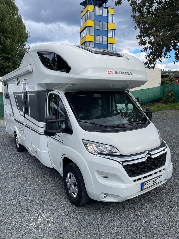 ADRIA Coral XL 670 - Alcove motorhome: picture 1 ADRIA Coral XL 670 - Alcove motorhome: picture 1