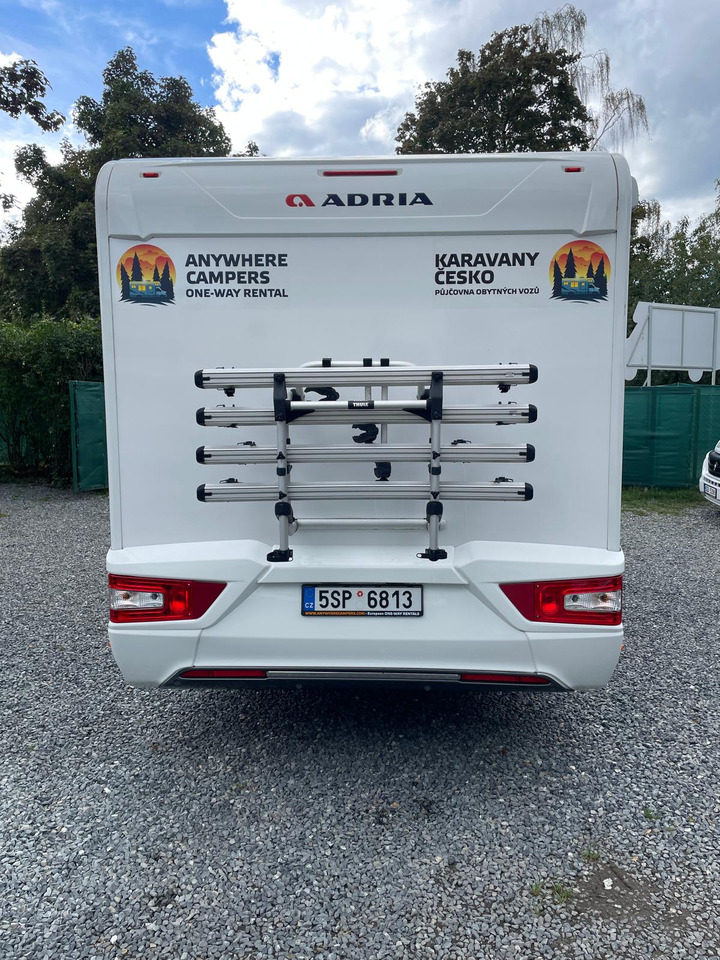 ADRIA Coral XL 670 - Alcove motorhome: picture 4 ADRIA Coral XL 670 - Alcove motorhome: picture 4