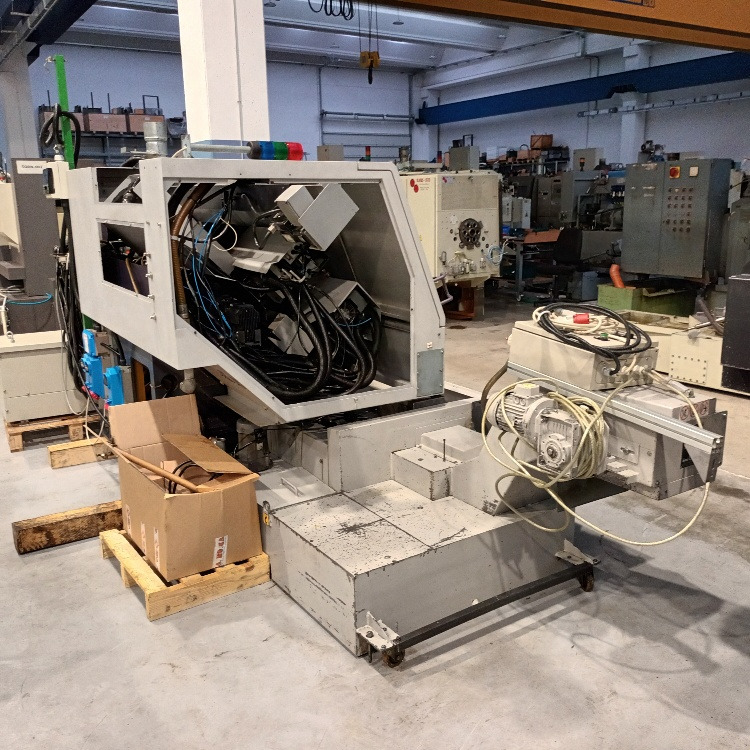 Tornio a fantina mobile a 9 assi Cnc Citizen M32-III - Metal lathe: picture 4 Tornio a fantina mobile a 9 assi Cnc Citizen M32-III - Metal lathe: picture 4