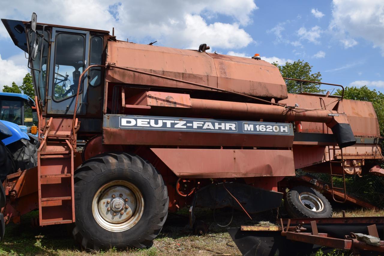 Deutz-Fahr 1620 hydro *zur Teileverwertung* - Combine harvester: picture 1 Deutz-Fahr 1620 hydro *zur Teileverwertung* - Combine harvester: picture 1