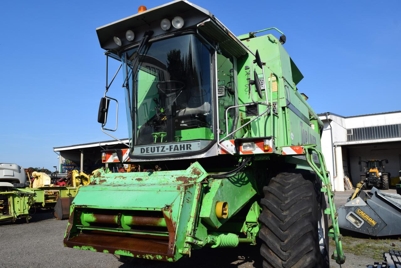 Deutz-Fahr 4090 HTS TopL. - Combine harvester: picture 4 Deutz-Fahr 4090 HTS TopL. - Combine harvester: picture 4