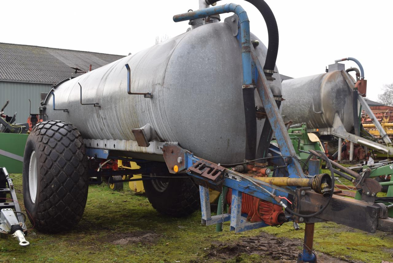 JW Perk P7000 - Fertilizing equipment: picture 2 JW Perk P7000 - Fertilizing equipment: picture 2