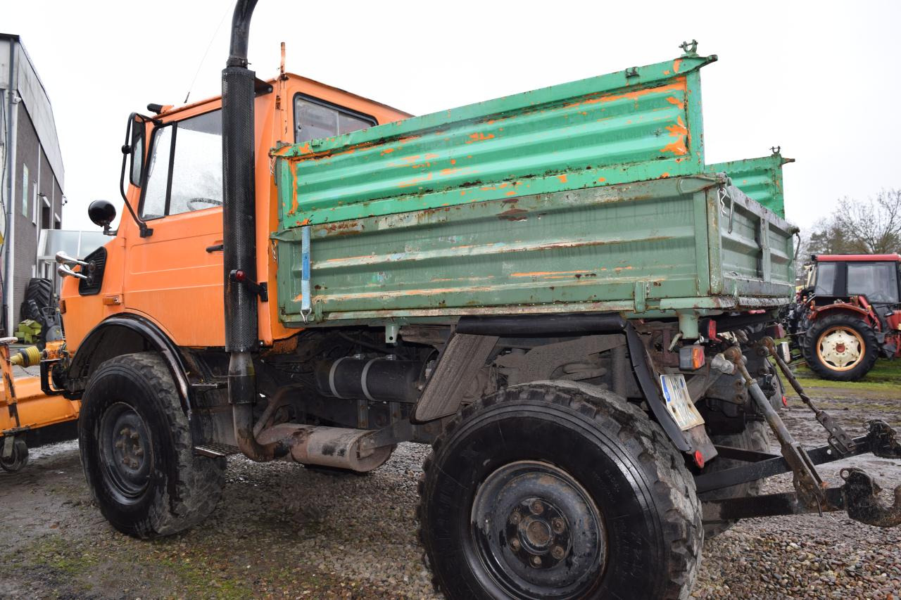 Mercedes-Benz Unimog U1200 - Farm tractor: picture 5 Mercedes-Benz Unimog U1200 - Farm tractor: picture 5