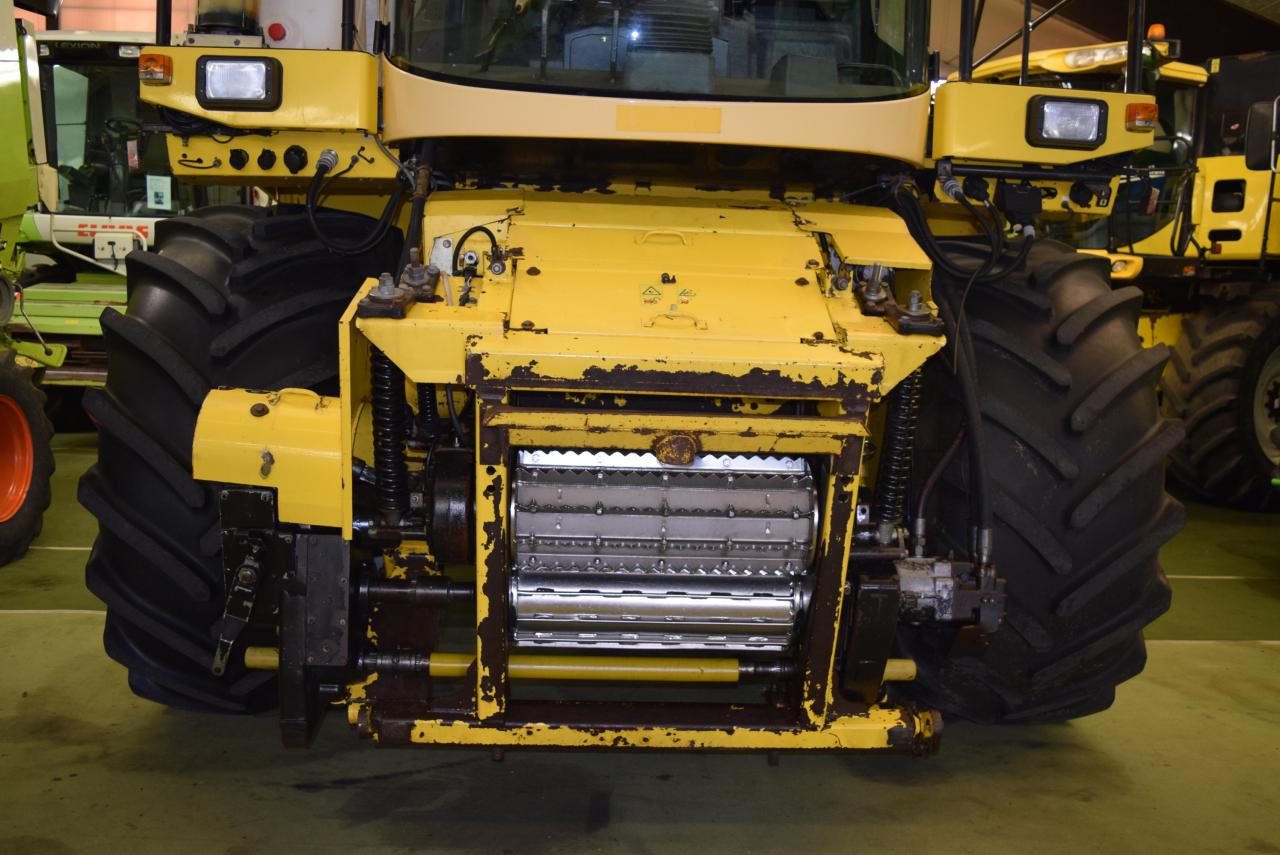 Forage harvester New Holland FX 40: picture 7