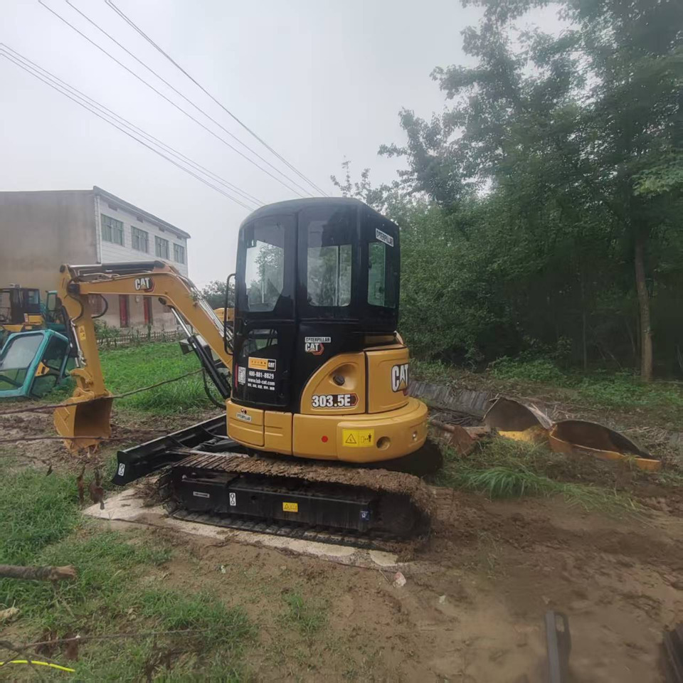 CATERPILLAR 303.5 - Mini excavator: picture 3 CATERPILLAR 303.5 - Mini excavator: picture 3