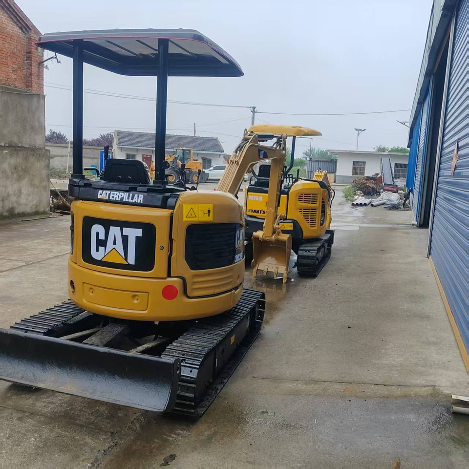 CATERPILLAR 303E CR - Mini excavator: picture 4 CATERPILLAR 303E CR - Mini excavator: picture 4