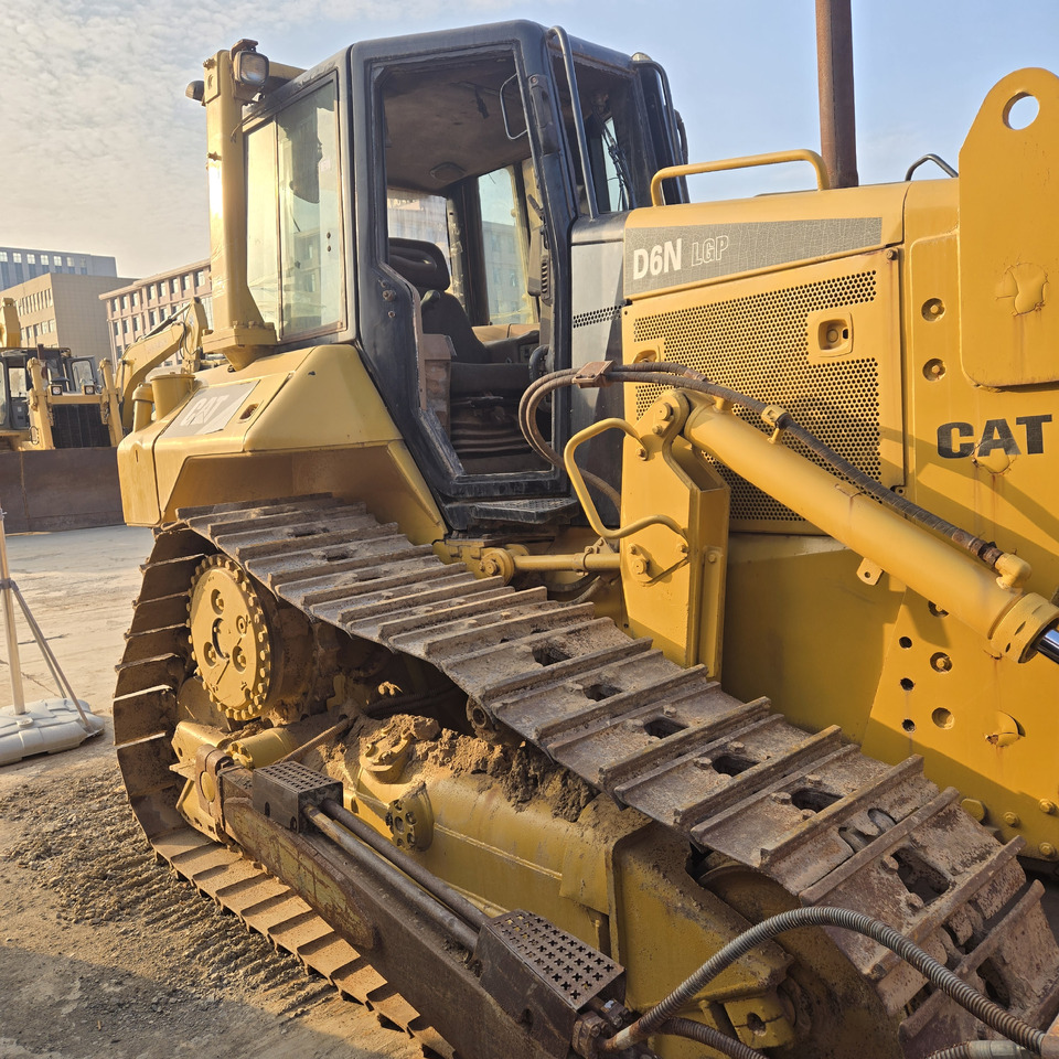 CATERPILLAR D8N - Bulldozer: picture 4 CATERPILLAR D8N - Bulldozer: picture 4