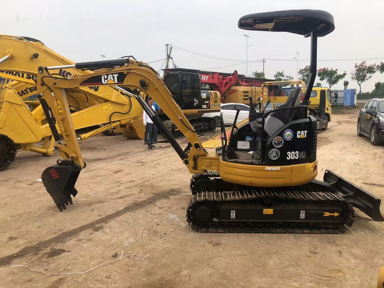 Caterpillar 303CR - Mini excavator: picture 1 Caterpillar 303CR - Mini excavator: picture 1