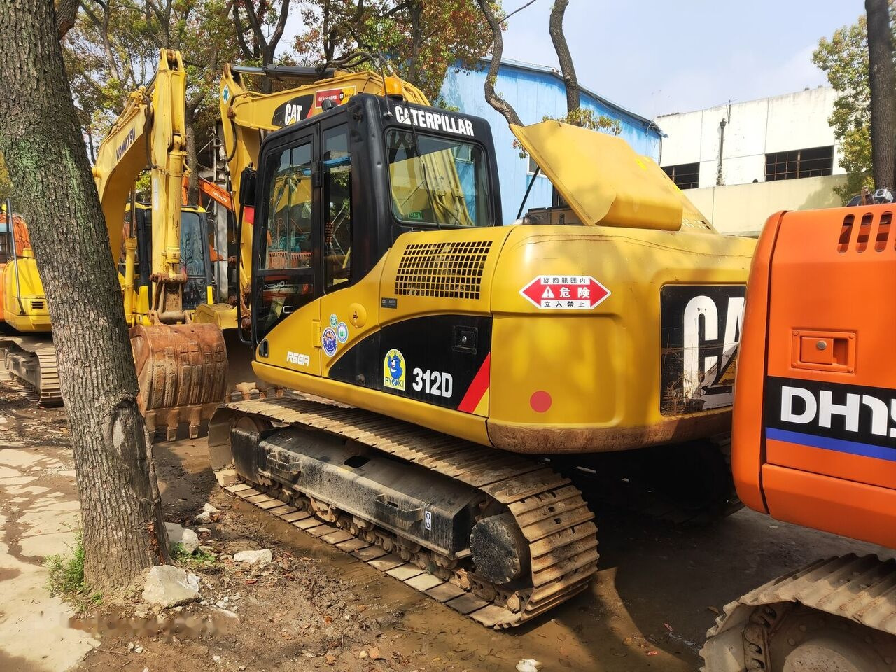 Caterpillar 312D - Crawler excavator: picture 2 Caterpillar 312D - Crawler excavator: picture 2