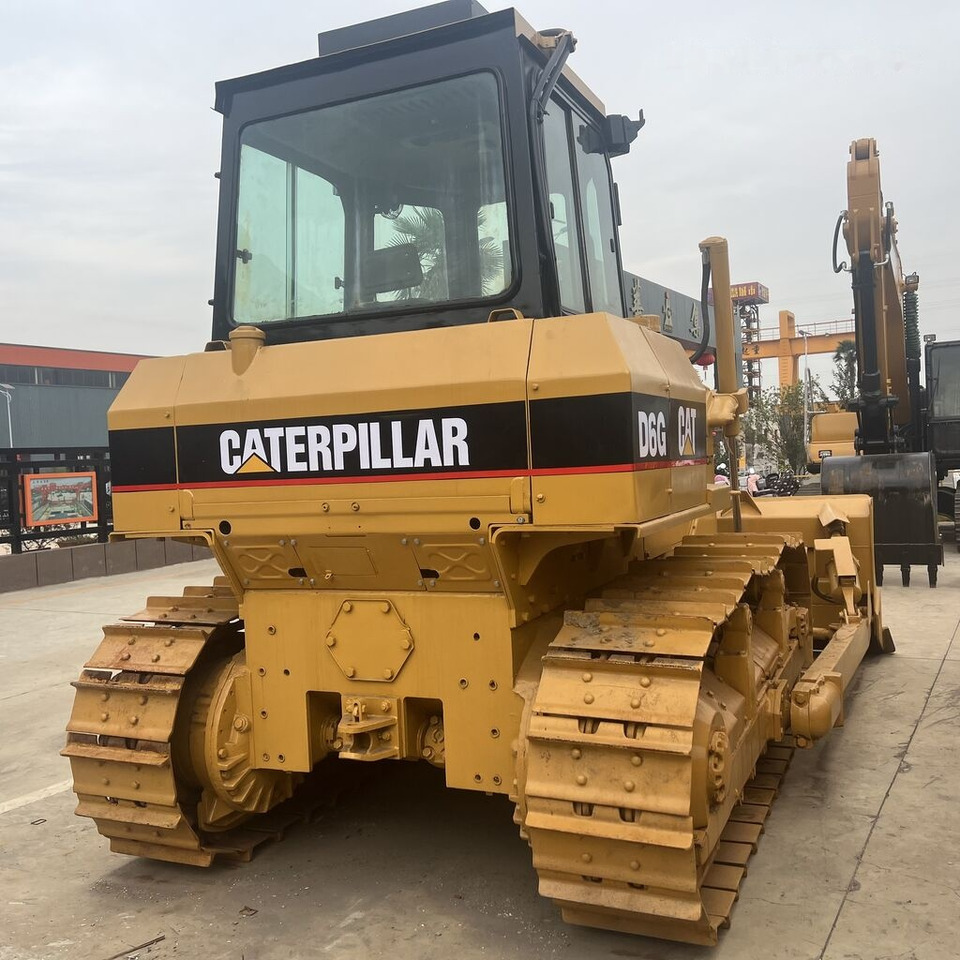 Caterpillar D6G - Bulldozer: picture 4 Caterpillar D6G - Bulldozer: picture 4