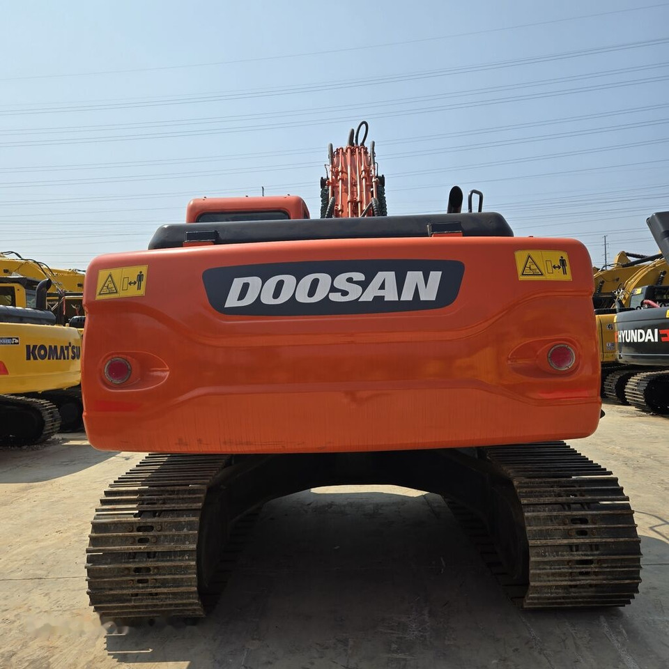 Doosan DX225 - Crawler excavator: picture 3 Doosan DX225 - Crawler excavator: picture 3