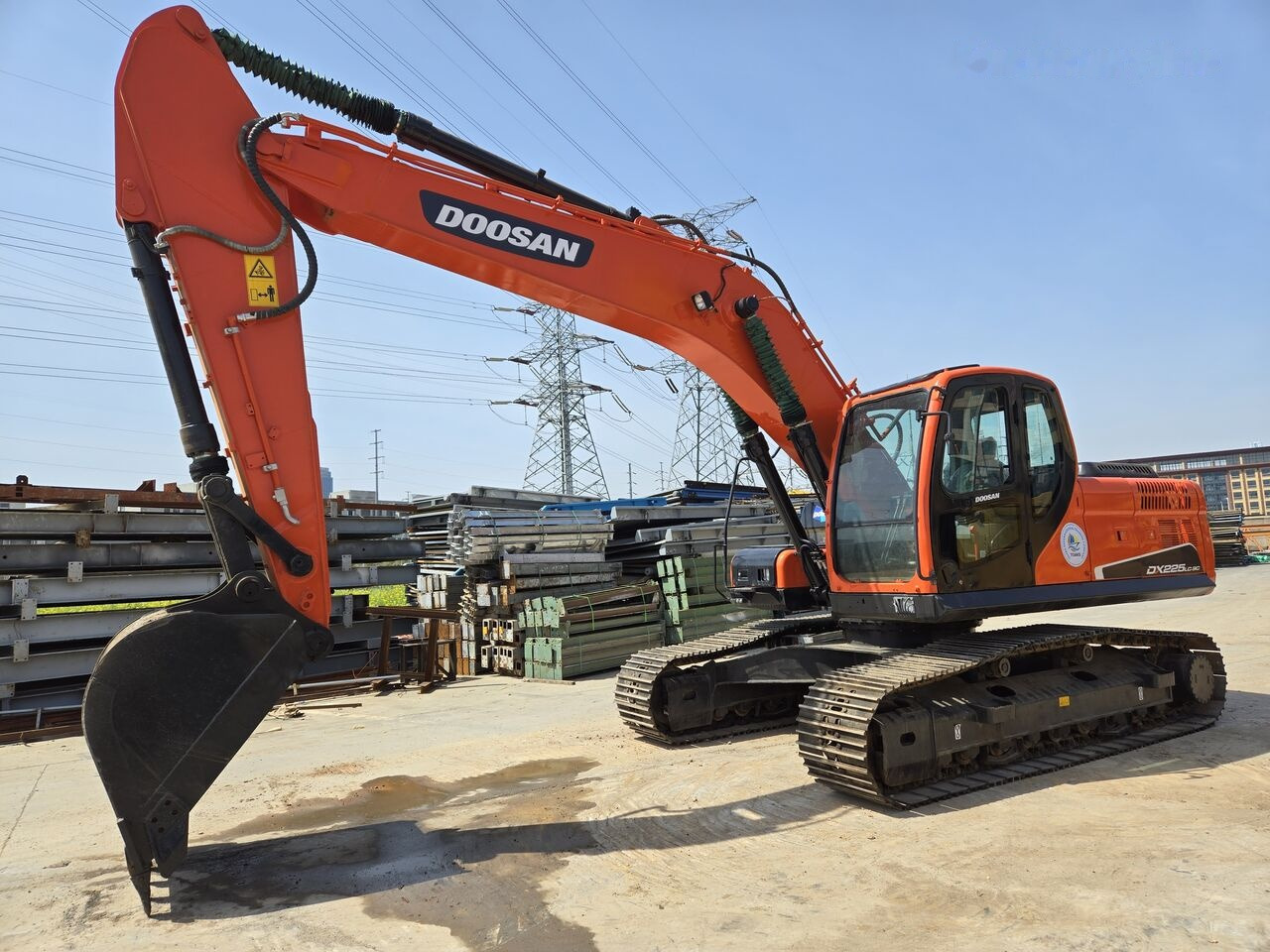 Doosan DX225 - Crawler excavator: picture 5 Doosan DX225 - Crawler excavator: picture 5