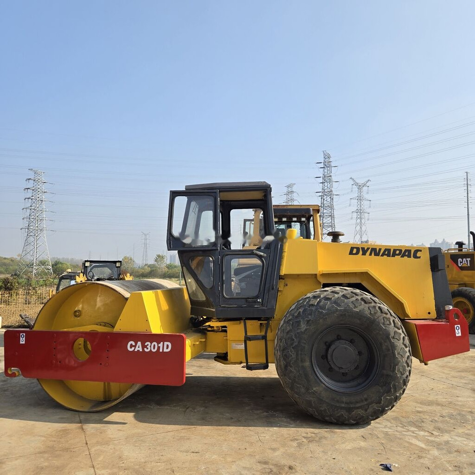 Dynapac CA 301 D - Compactor: picture 5 Dynapac CA 301 D - Compactor: picture 5