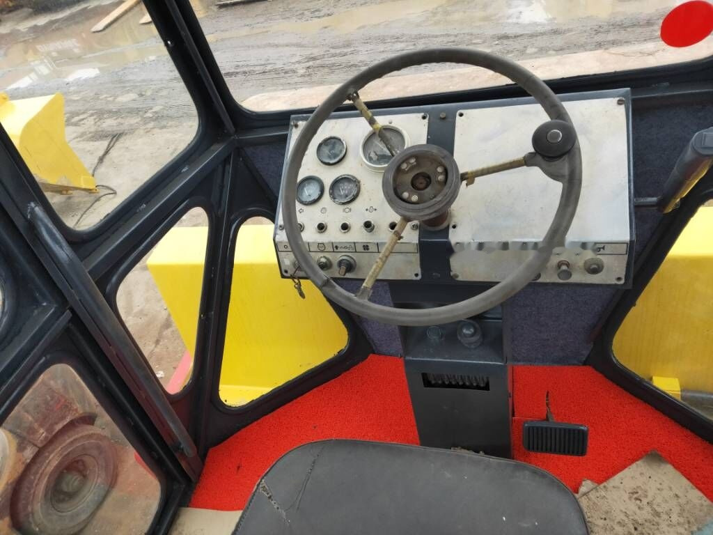 Dynapac CA251D - Compactor: picture 5 Dynapac CA251D - Compactor: picture 5