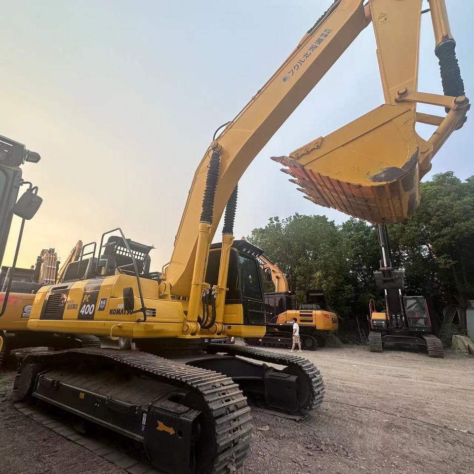 KOMATSU PC400-8 - Crawler excavator: picture 2 KOMATSU PC400-8 - Crawler excavator: picture 2