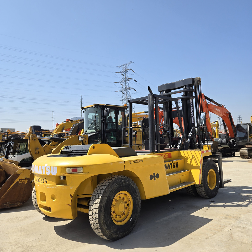 Komatsu FD200 - Diesel forklift: picture 1 Komatsu FD200 - Diesel forklift: picture 1