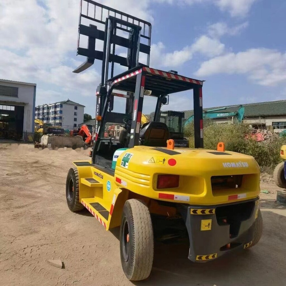 Komatsu FD70-7 - Diesel forklift: picture 3 Komatsu FD70-7 - Diesel forklift: picture 3