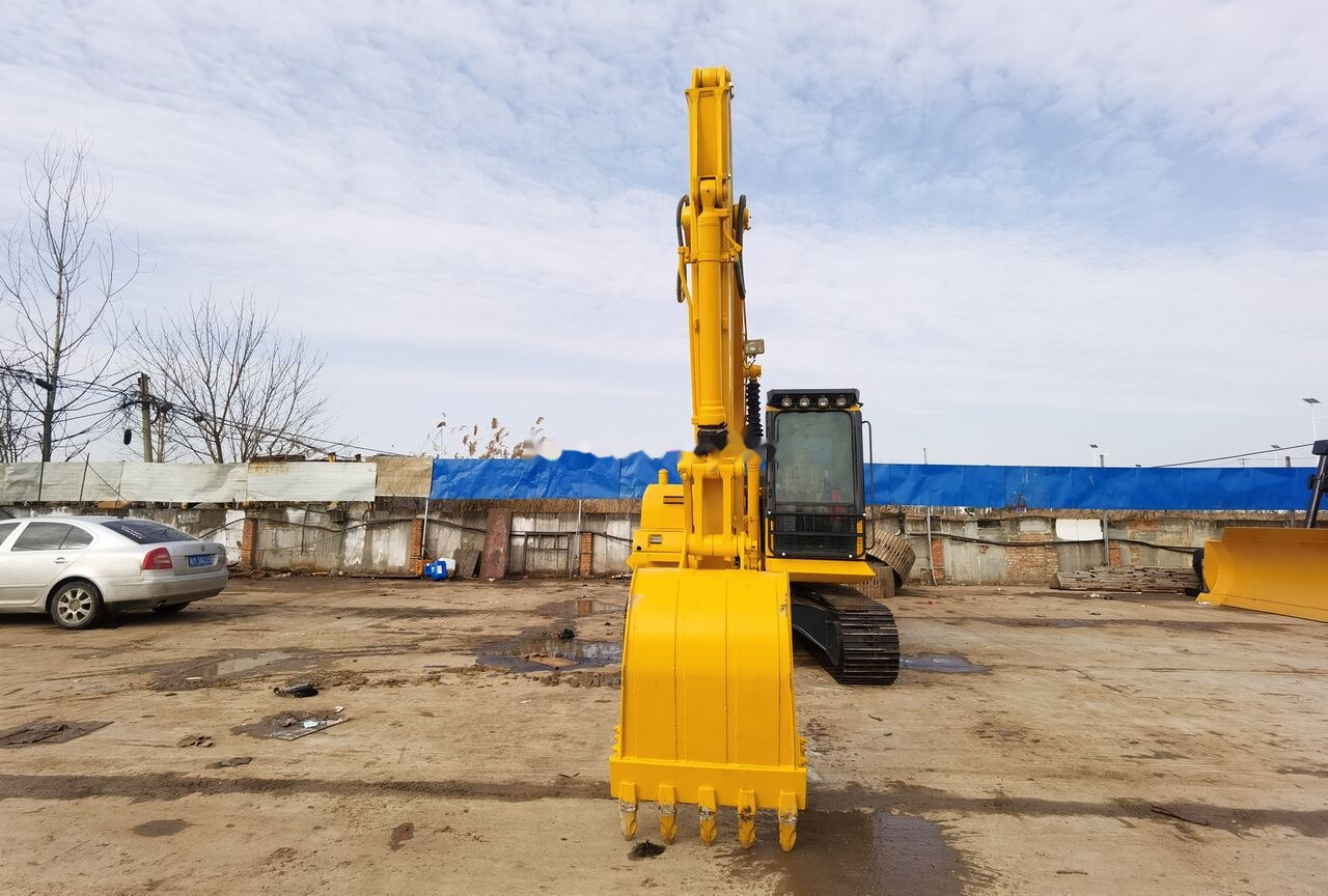 Komatsu PC130 - Crawler excavator: picture 3 Komatsu PC130 - Crawler excavator: picture 3