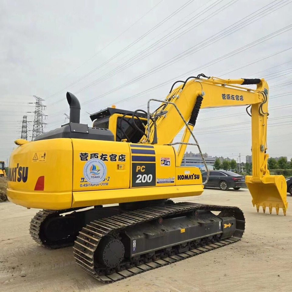 Komatsu PC200-8 - Crawler excavator: picture 2 Komatsu PC200-8 - Crawler excavator: picture 2